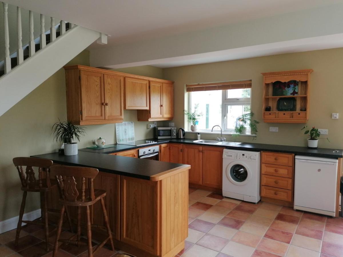 Appartamento Radharc Na Greine Cork Esterno foto